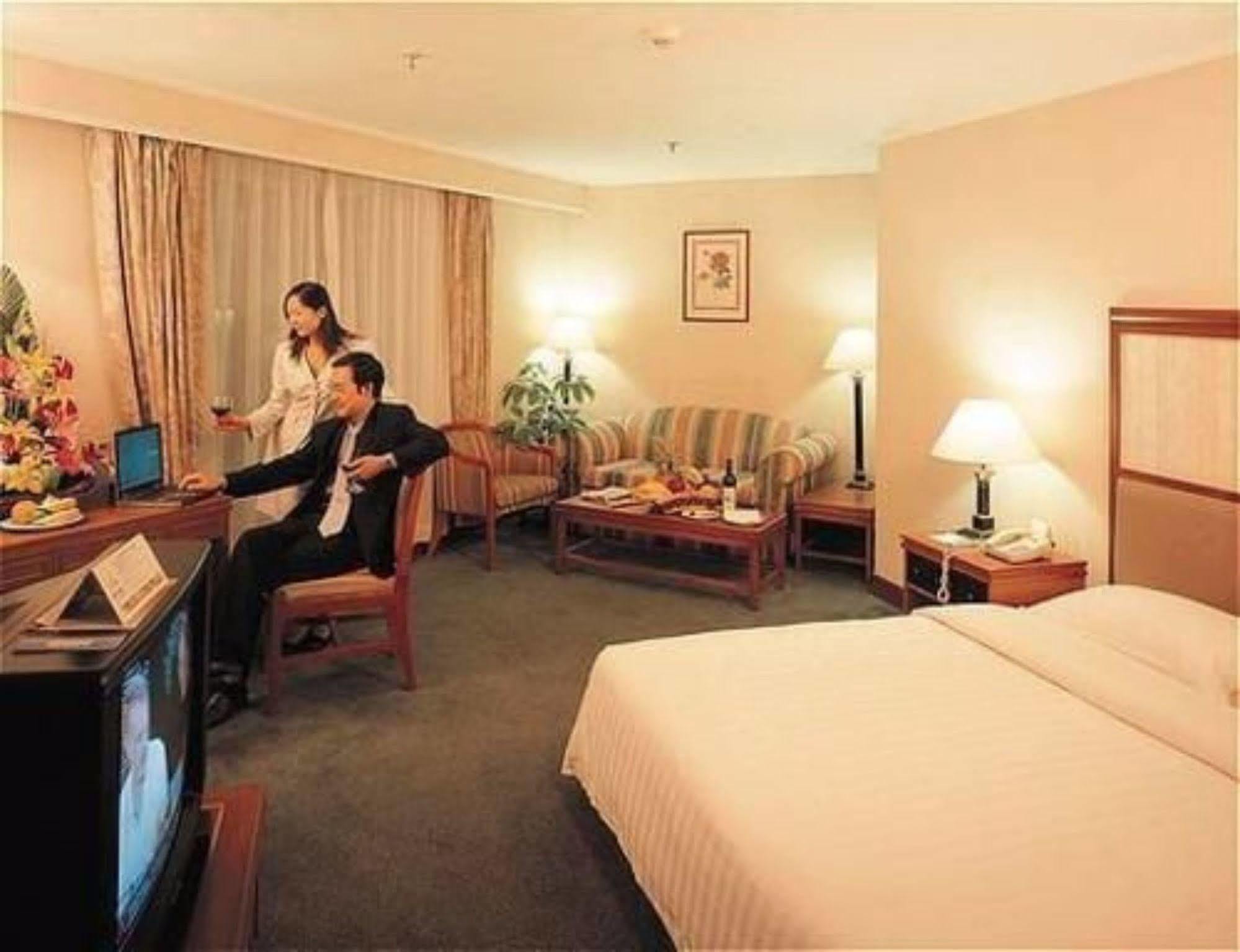 Holiday Inn Express Tianjin City Center Стая снимка